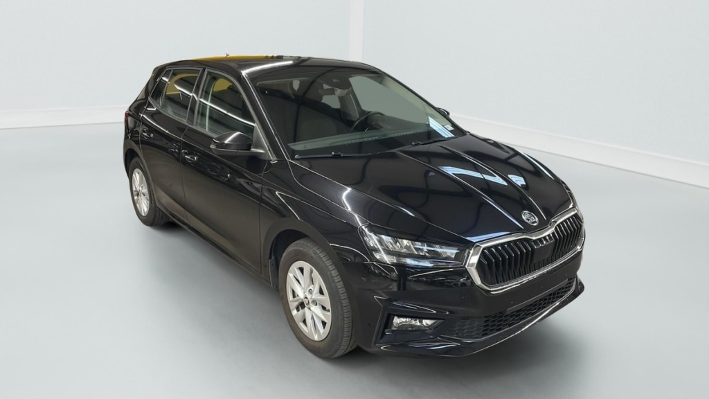 SKODA Fabia 1.0 TSI 95 CH BVM5 AMBITION - ref: 1-372369 - Photo 1