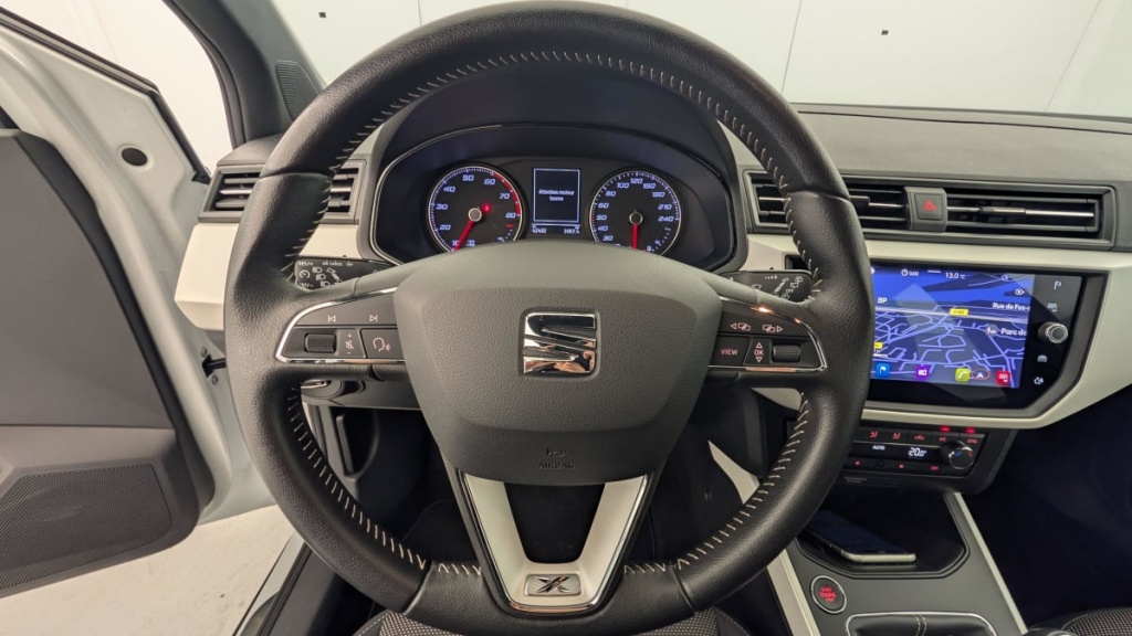 SEAT Arona 1.0 ECOTSI 95 CH START STOP BVM5 XCELLENCE - ref: 1-372408 - Photo 19