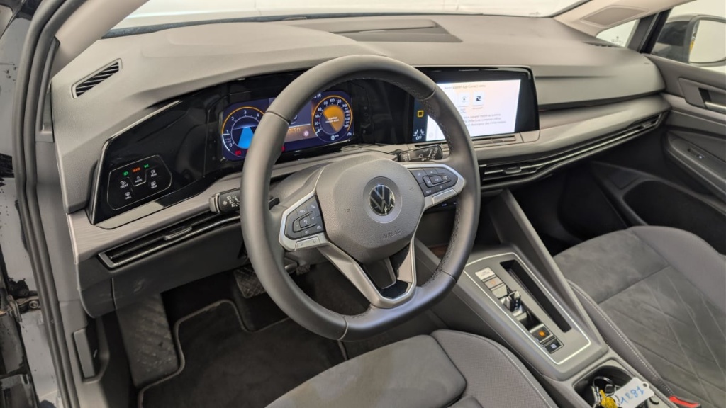 VOLKSWAGEN Golf 2.0 TDI SCR 150 DSG7 STYLE 1ST - ref: 1-372574 - Photo 15