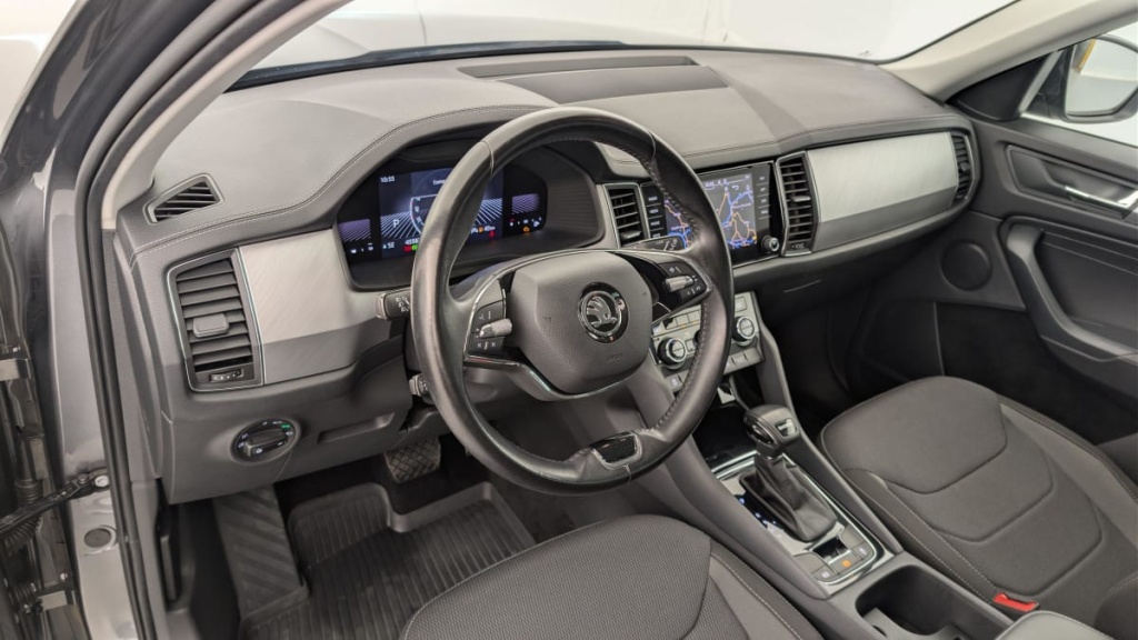 SKODA Kodiaq 2.0 TDI 150 SCR DSG7 7PL BUSINESS - ref: 1-372698 - Photo 15