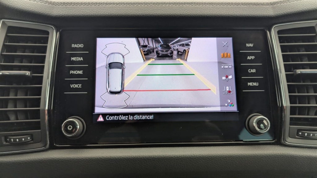 SKODA Kodiaq 2.0 TDI 150 SCR DSG7 7PL BUSINESS - ref: 1-372698 - Photo 17