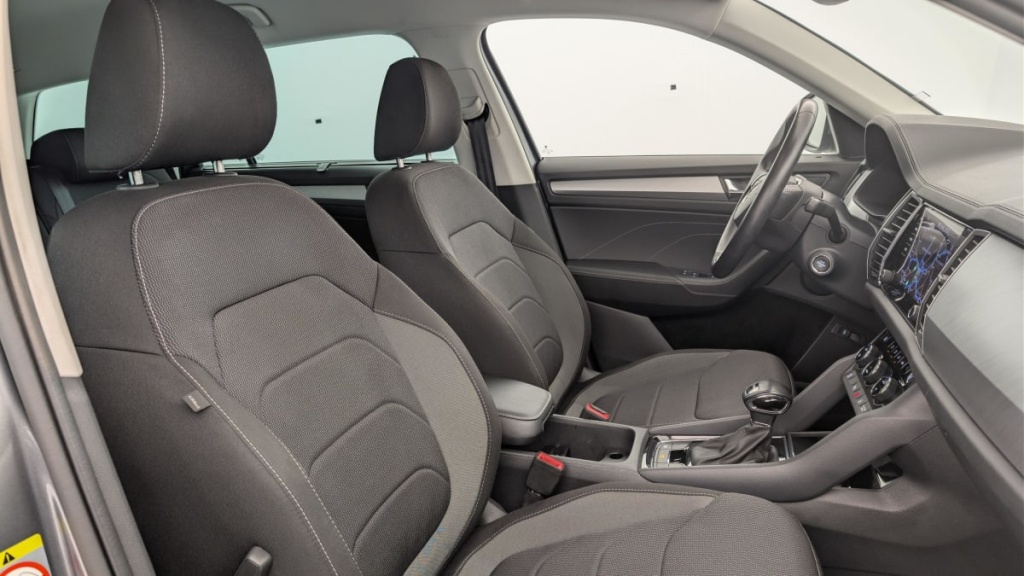 SKODA Kodiaq 2.0 TDI 150 SCR DSG7 7PL BUSINESS - ref: 1-372698 - Photo 9