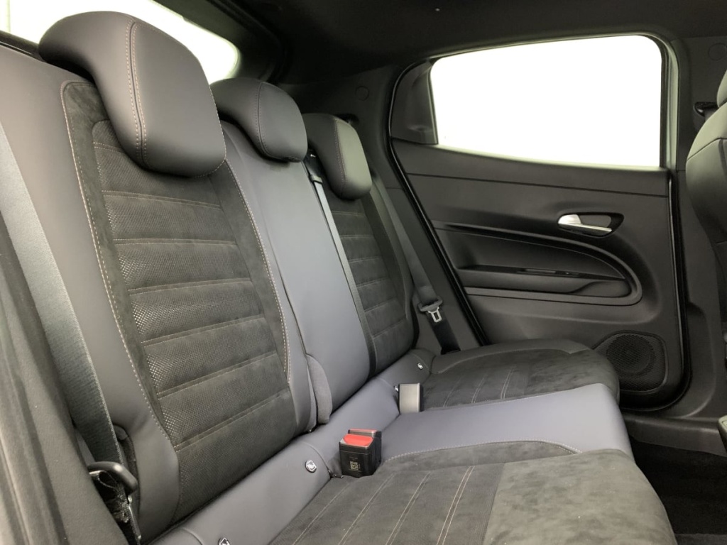 ALFA ROMEO Junior 1.2 Ibrida 145 ch eDCT6 Intensa - ref: 1-373493 - Photo 10