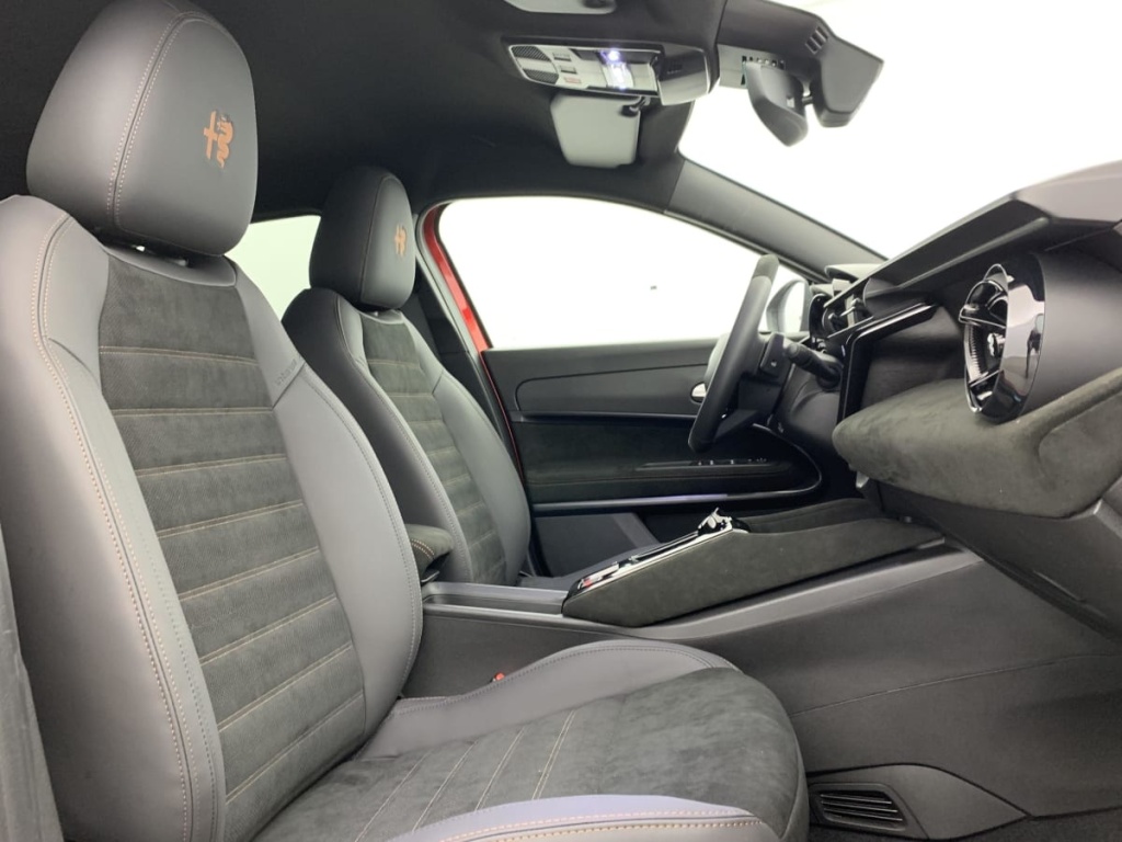 ALFA ROMEO Junior 1.2 Ibrida 145 ch eDCT6 Intensa - ref: 1-373502 - Photo 9