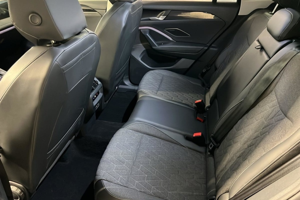 VOLKSWAGEN Tiguan 2.0 TDI 150ch DSG7 VW Edition - ref: 1-373904 - Photo 10