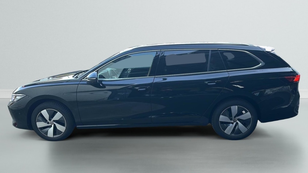 VOLKSWAGEN Passat 1.5 eTSI OPF 150 DSG7 Life Plus - ref: 1-374085 - Photo 4