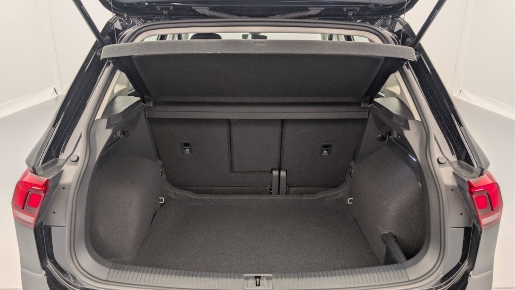 VOLKSWAGEN Tiguan 2.0 TDI 150ch DSG7 Life - ref: 1-374248 - Photo 11