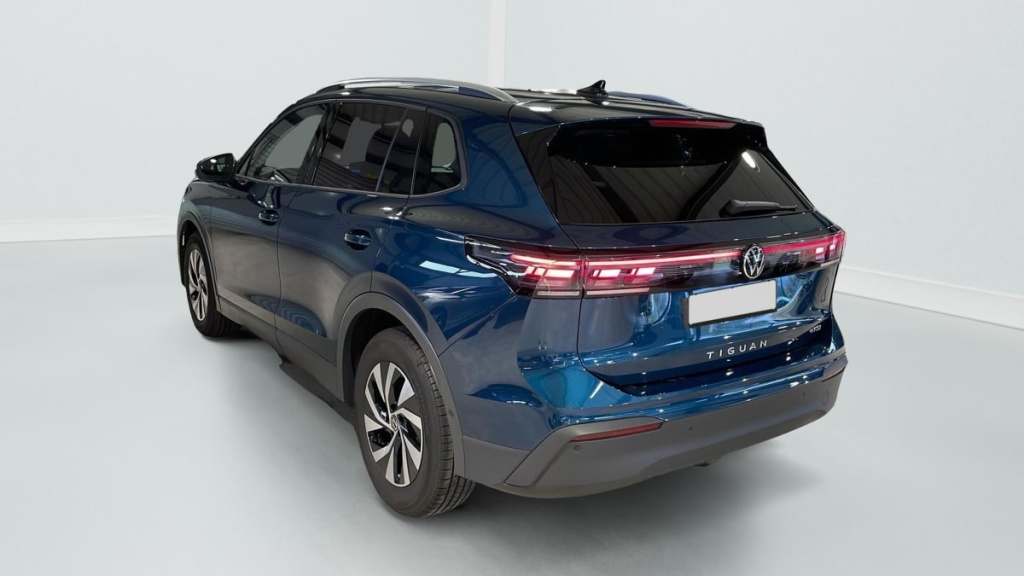 VOLKSWAGEN Tiguan 1.5 eTSI 131ch DSG7 Life Plus - ref: 1-374730 - Photo 5