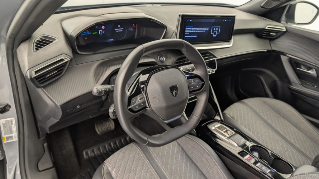 PEUGEOT 2008 50 kWh 136 ch Allure - ref: 1-374753 - Photo 15