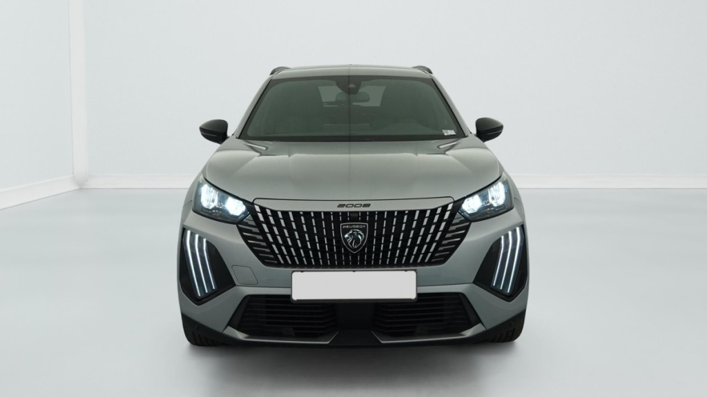 PEUGEOT 2008 50 kWh 136 ch Allure - ref: 1-374753 - Photo 2