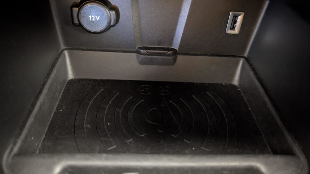 DS DS7 Crossback Hybride E-Tense 300 EAT8 4x4 Rivoli - ref: 1-374764 - Photo 20