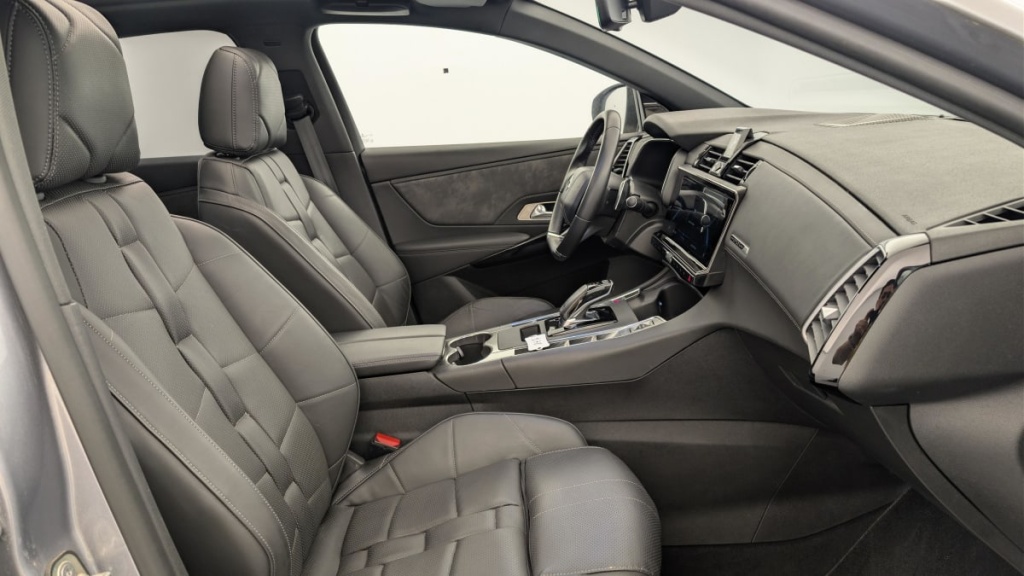 DS DS7 Crossback Hybride E-Tense 300 EAT8 4x4 Rivoli - ref: 1-374764 - Photo 9