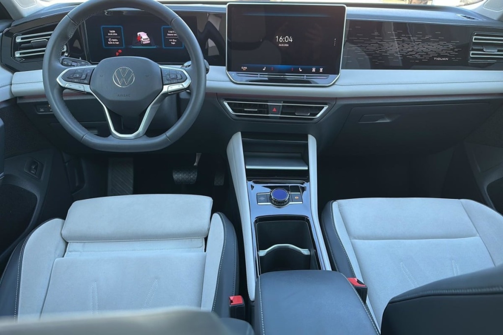 VOLKSWAGEN Tiguan 2.0 TDI 150ch DSG7 Elegance - ref: 1-374766 - Photo 12