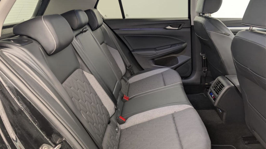 VOLKSWAGEN Golf 1.5 TSI EVO2 116 BVM6 LIFE PLUS - ref: 1-374775 - Photo 10