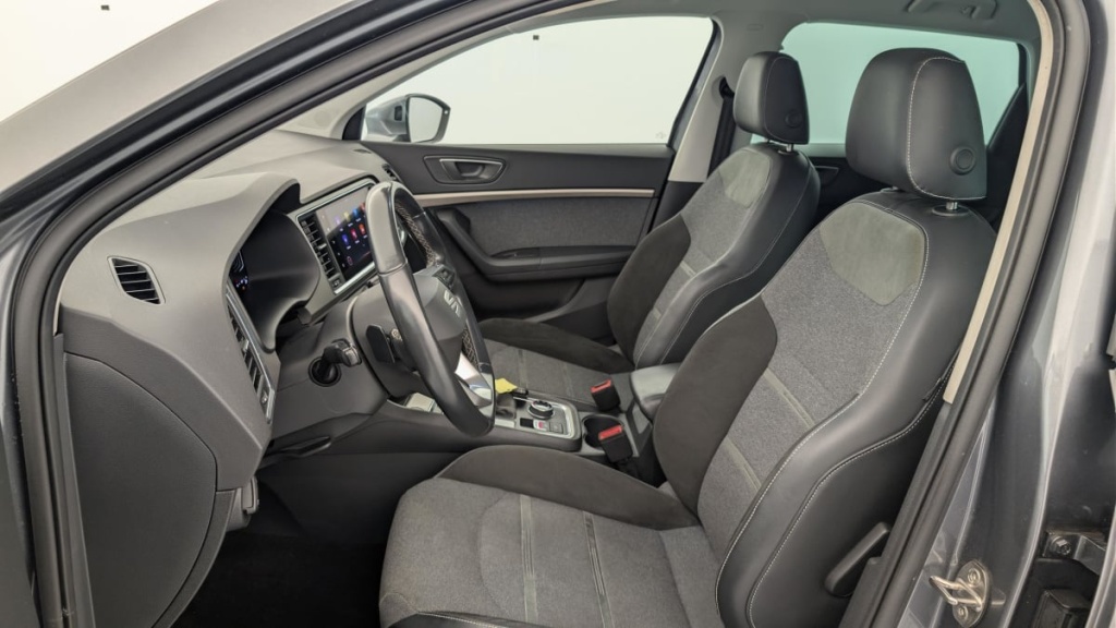 SEAT Ateca 2.0 TDI 150 CH START STOP DSG7 4DRIVE XPERIENCE - ref: 1-374905 - Photo 16