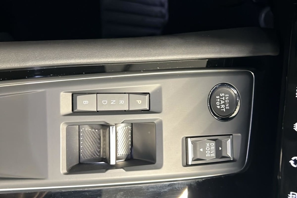 PEUGEOT 508 Hybrid 225 e-EAT8 Allure - ref: 1-374938 - Photo 16