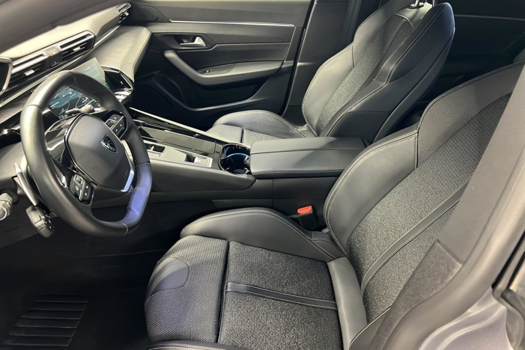 PEUGEOT 508 Hybrid 225 e-EAT8 Allure - ref: 1-374938 - Photo 9