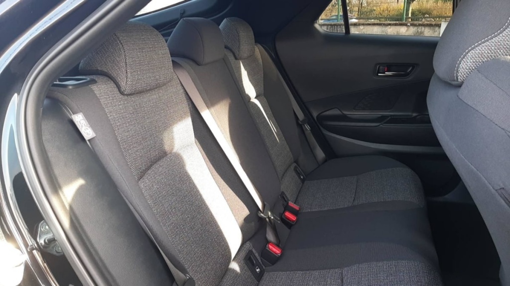 TOYOTA C-HR Hybride Rechargeable 225 Design - ref: 1-375295 - Photo 10