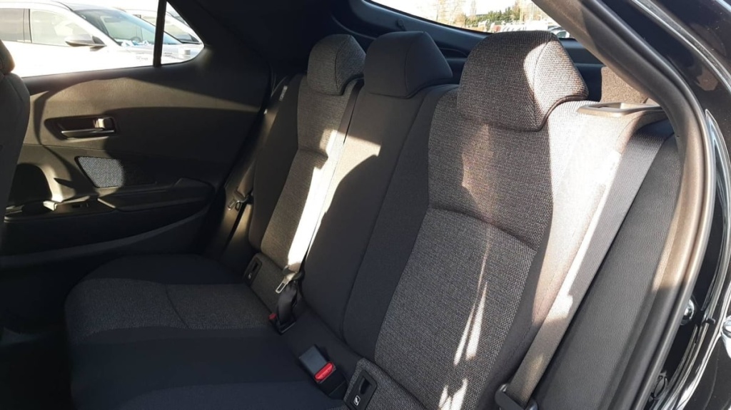 TOYOTA C-HR Hybride Rechargeable 225 Design - ref: 1-375295 - Photo 17