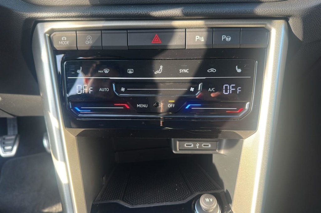 VOLKSWAGEN T-Roc 1.0 TSI 116 Start Stop BVM6 Life Plus - ref: 1-375397 - Photo 18