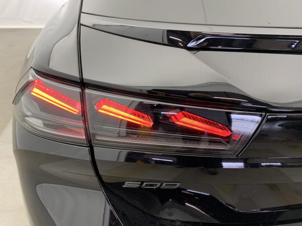 PEUGEOT 508 SW Hybrid 180 e-EAT8 Allure - ref: 1-375604 - Photo 11