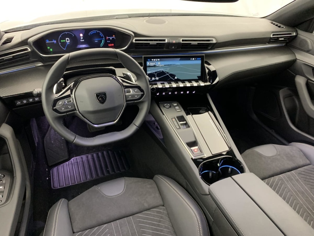 PEUGEOT 508 SW Hybrid 225 e-EAT8 Allure - ref: 1-375744 - Photo 14