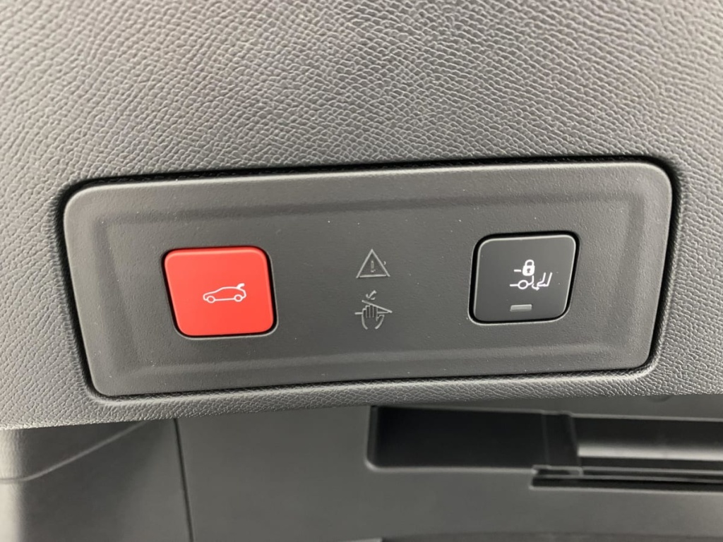 PEUGEOT 508 Hybrid 180 e-EAT8 Allure - ref: 1-375758 - Photo 19