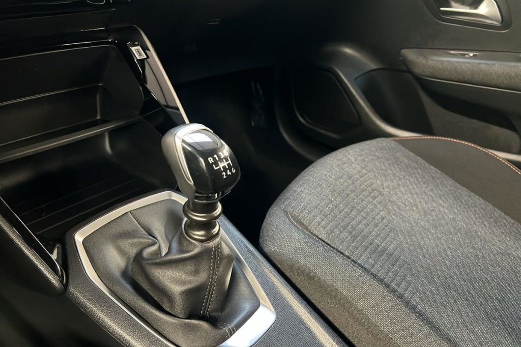 PEUGEOT 208 100 S S BVM6 Style - ref: 1-375774 - Photo 16