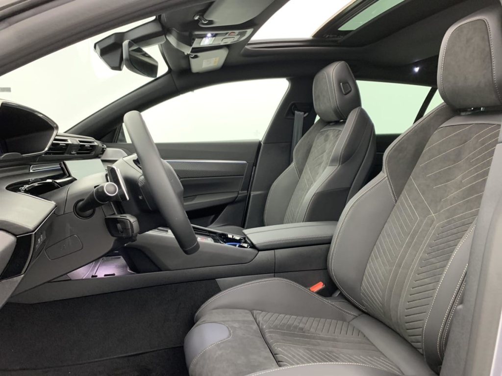 PEUGEOT 508 SW Hybrid 225 e-EAT8 Allure - ref: 1-375788 - Photo 18