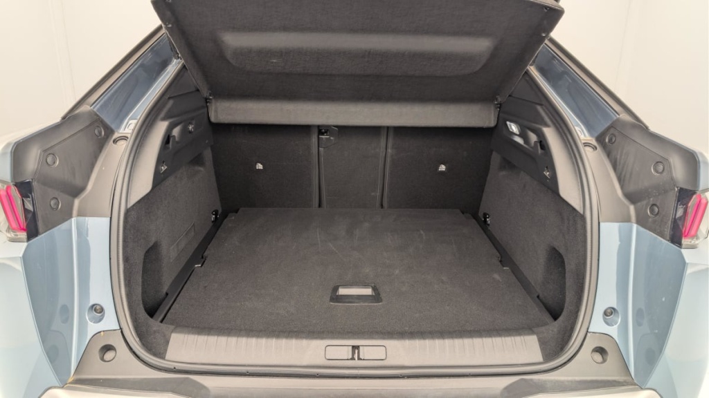 PEUGEOT 3008 Hybrid 145 e-DCS6 Allure - ref: 1-375813 - Photo 11