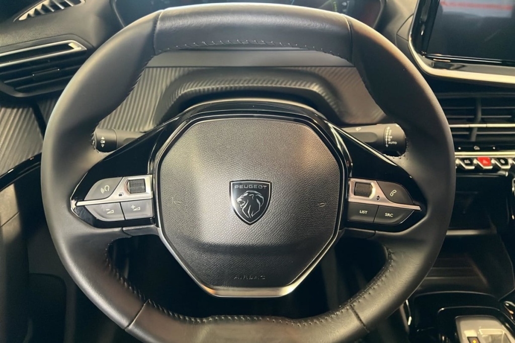 PEUGEOT 2008 50 kWh 136 ch Active - ref: 1-375977 - Photo 14