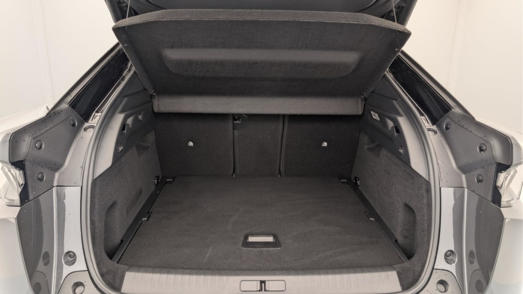 PEUGEOT 3008 Hybrid 145 e-DCS6 GT - ref: 1-376007 - Photo 11