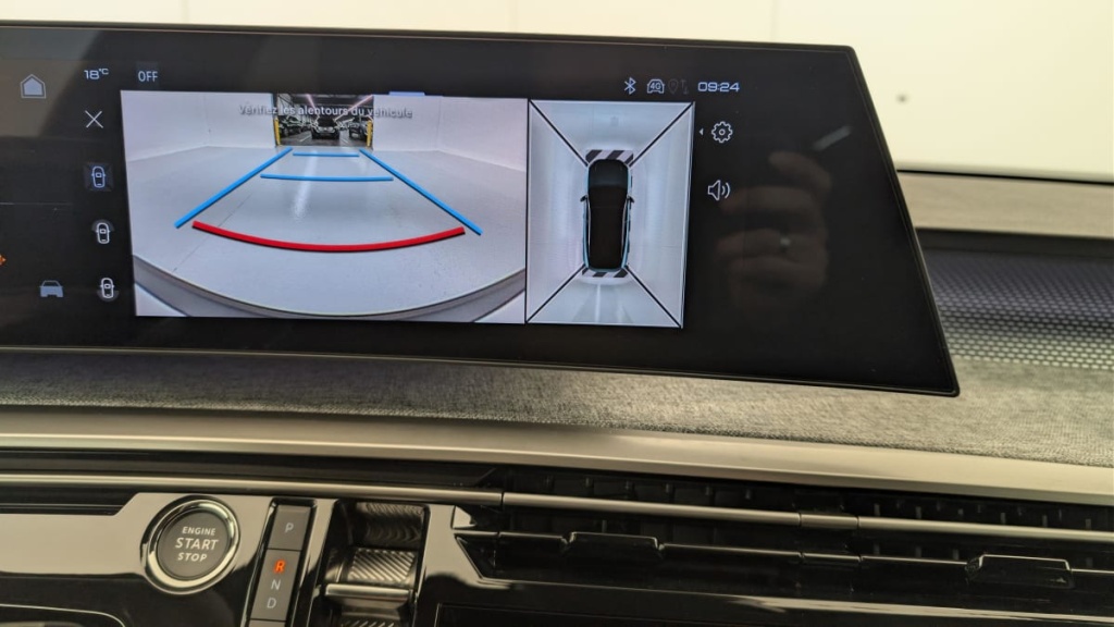 PEUGEOT 3008 Hybrid 145 e-DCS6 GT - ref: 1-376009 - Photo 17