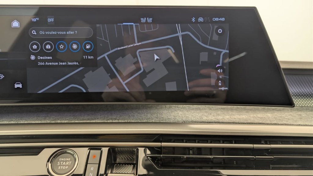 PEUGEOT 3008 Hybrid 145 e-DCS6 GT - ref: 1-376023 - Photo 19