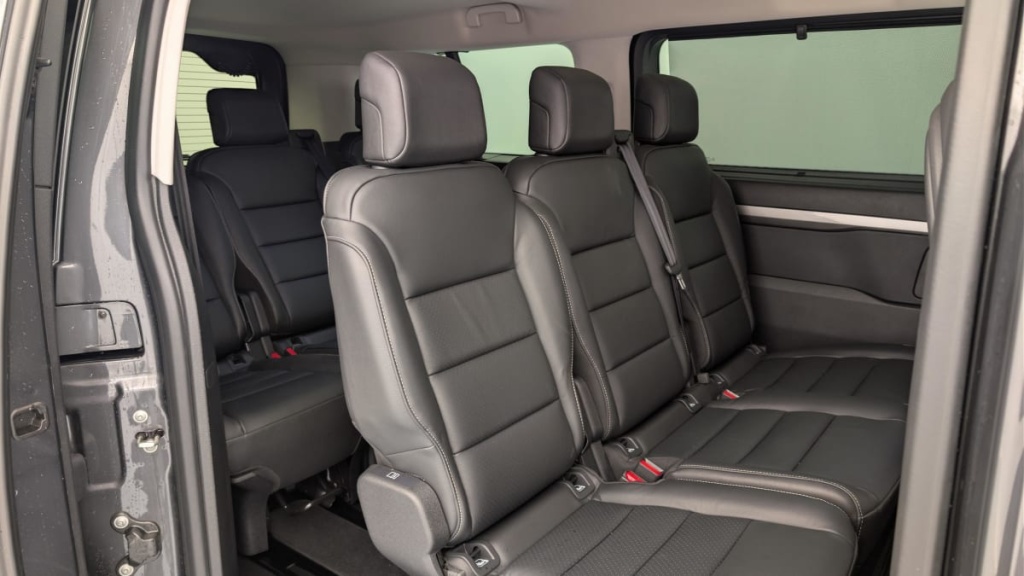 PEUGEOT Traveller Traveller XL Electrique 75 kWh 136 ch Business Pack - ref: 1-376066 - Photo 10