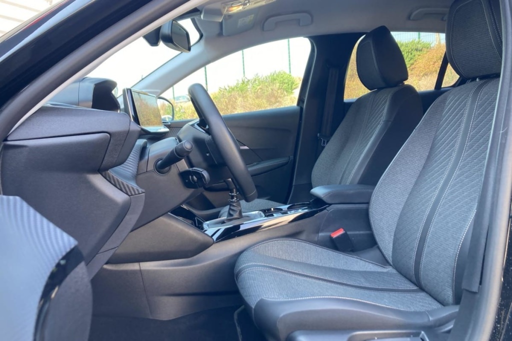 PEUGEOT 208 100 S S BVM6 Allure - ref: 1-376075 - Photo 9