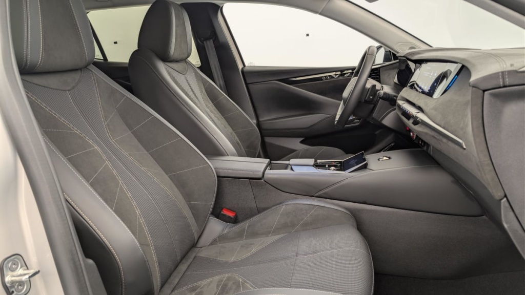 DS DS4 PureTech 130 EAT8 Etoile - Alcantara - ref: 1-376166 - Photo 9