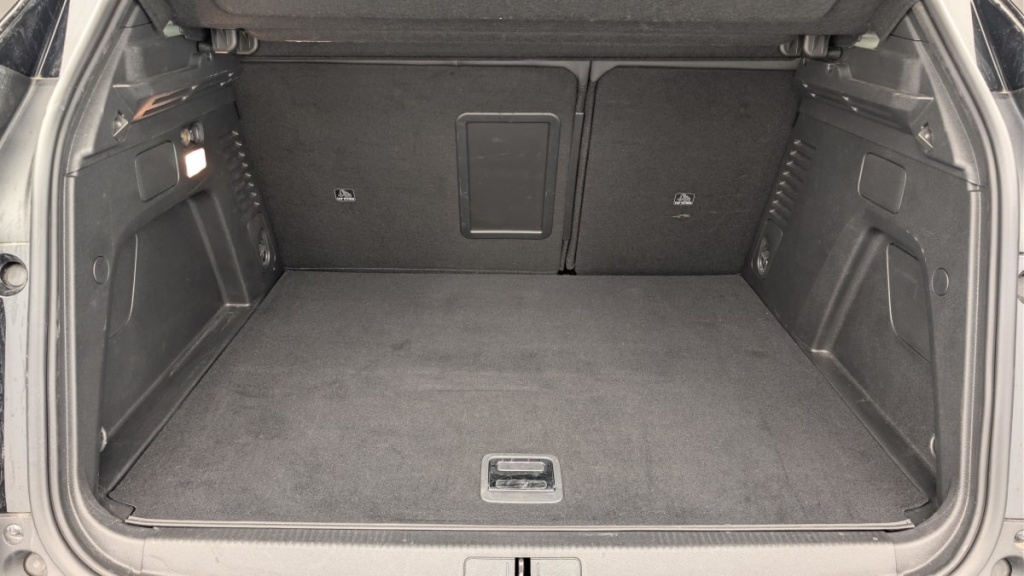 PEUGEOT 3008 Hybrid 180 e-EAT8 Allure Pack - ref: 1-376170 - Photo 11