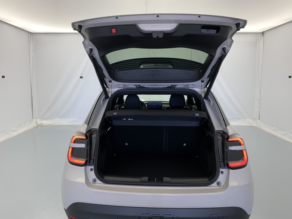 FIAT 600 T-Gen 3 1.2 Hybrid 145ch eDCT6 Sport - ref: 1-376218 - Photo 12