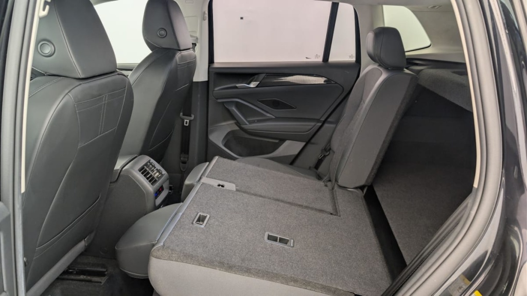 VOLKSWAGEN Tiguan 1.5 ETSI 150CV DSG7 LIFE PLUS - ref: 1-376535 - Photo 12