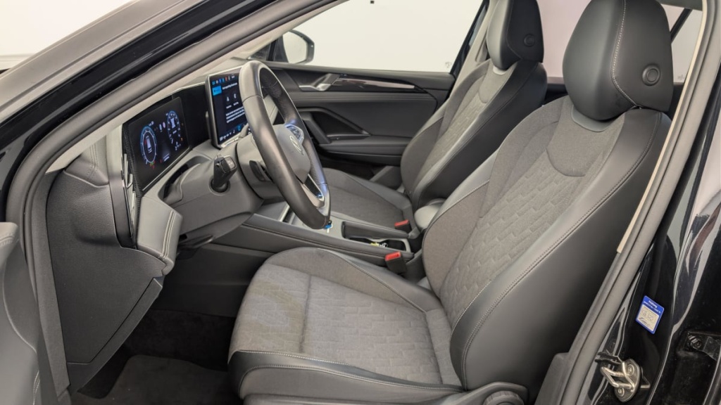 VOLKSWAGEN Tiguan 1.5 ETSI 150CV DSG7 LIFE PLUS - ref: 1-376535 - Photo 16