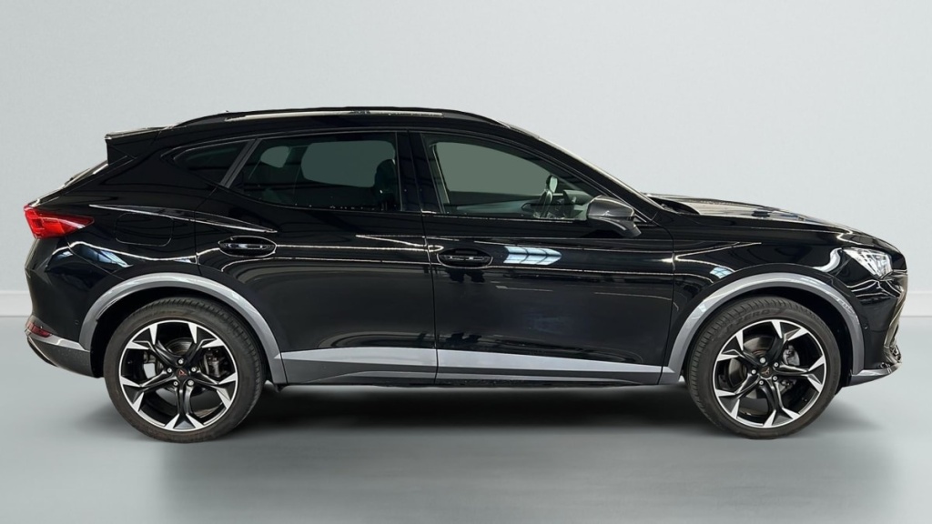 CUPRA Formentor 1.4 e-HYBRID 204 ch DSG6 V - ref: 1-376600 - Photo 8