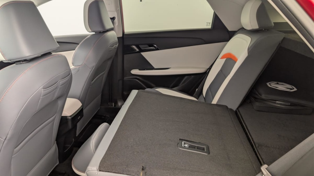 MG MG4 ELECTRIC 64KWH - 150 KW 2WD LUXURY - ref: 1-376746 - Photo 12