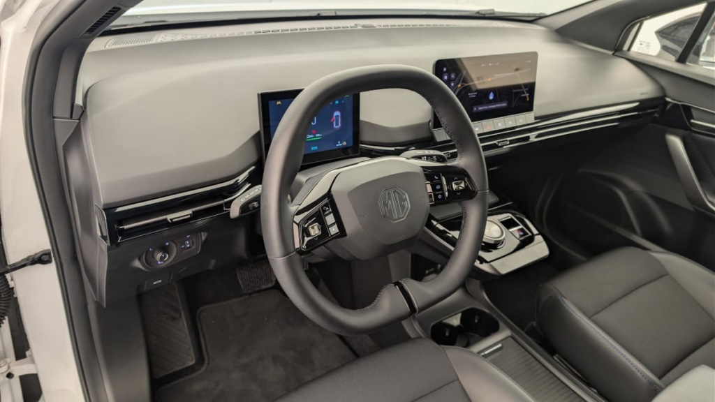 MG MG4 ELECTRIC 64KWH - 150 KW 2WD LUXURY - ref: 1-376747 - Photo 15