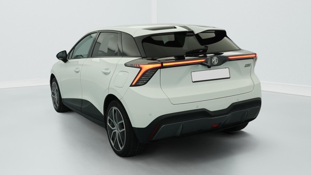 MG MG4 ELECTRIC 64KWH - 150 KW 2WD LUXURY - ref: 1-376748 - Photo 5