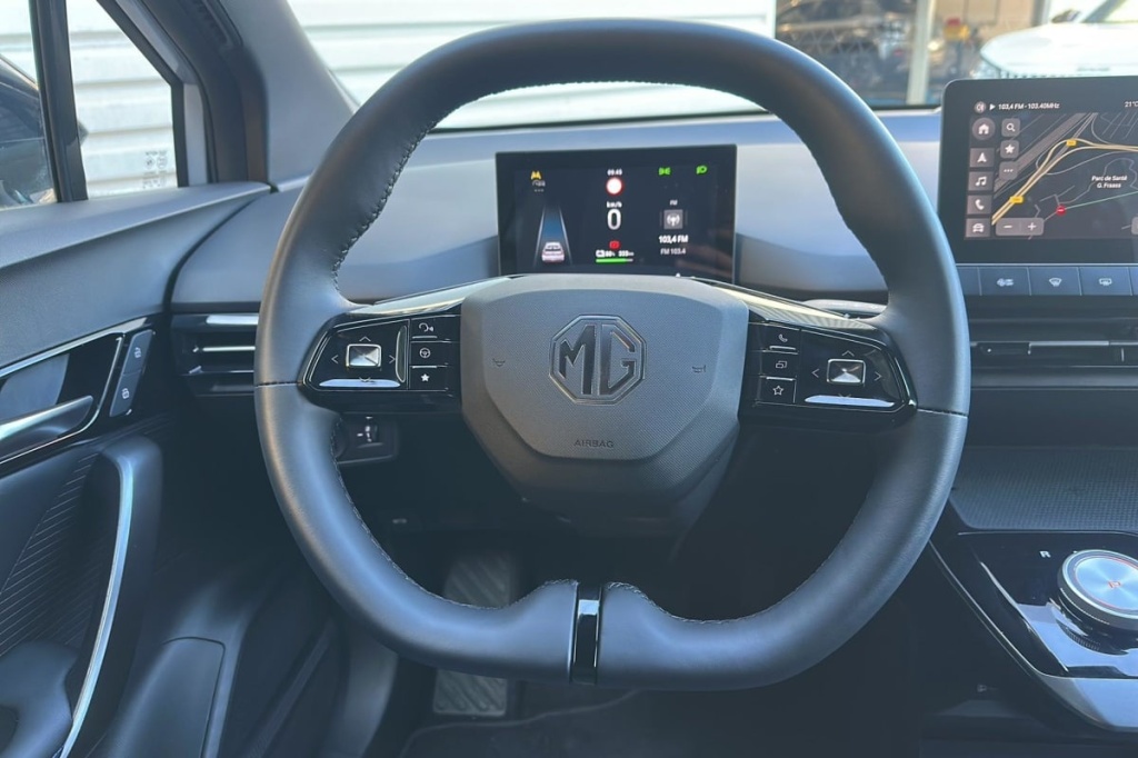 MG MG4 ELECTRIC 64KWH - 150 KW 2WD LUXURY - ref: 1-376749 - Photo 14