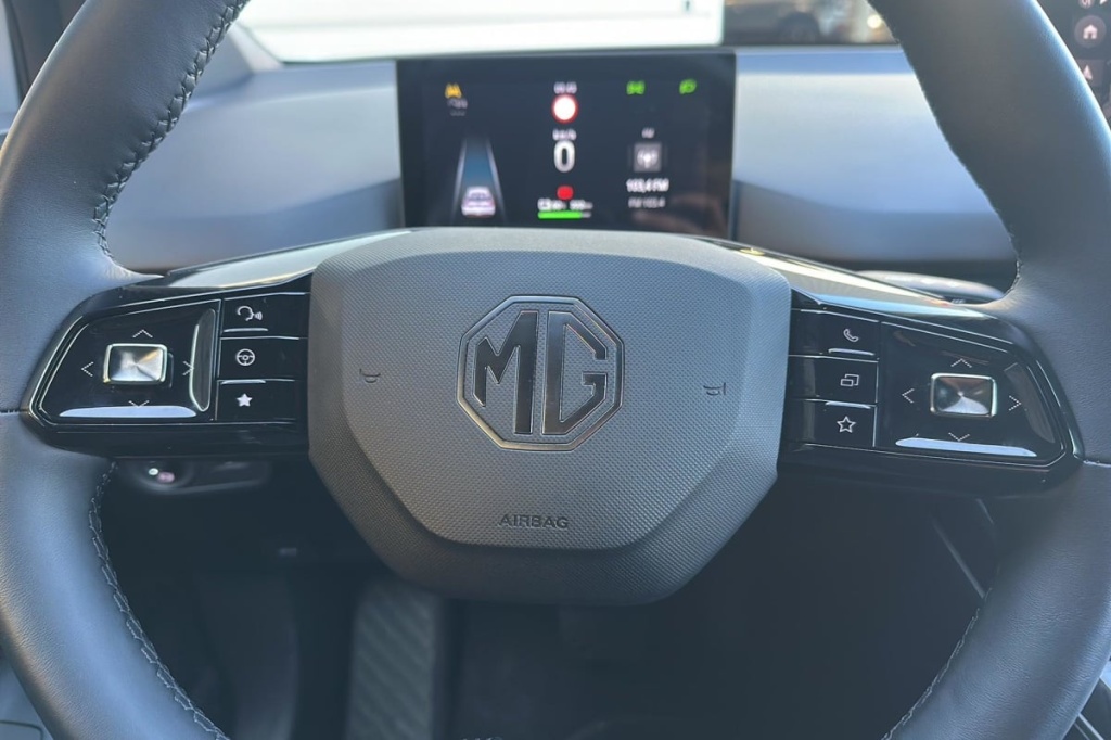 MG MG4 ELECTRIC 64KWH - 150 KW 2WD LUXURY - ref: 1-376749 - Photo 15