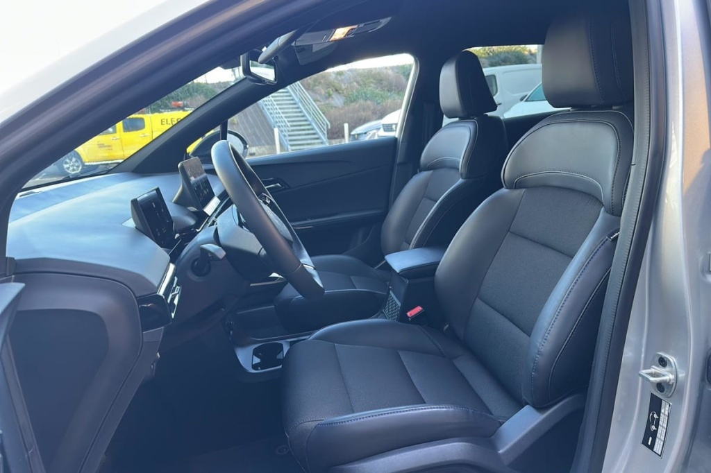 MG MG4 ELECTRIC 64KWH - 150 KW 2WD LUXURY - ref: 1-376749 - Photo 9