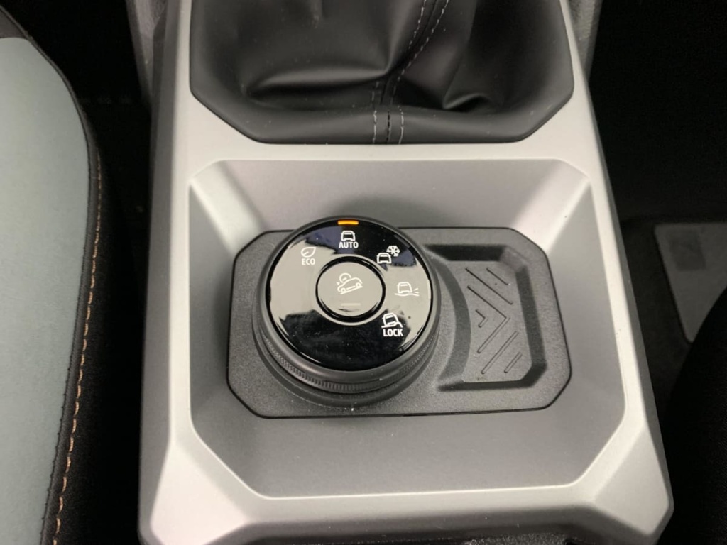 DACIA Duster Mild Hybrid 130 4x4 Extreme - ref: 1-376770 - Photo 19