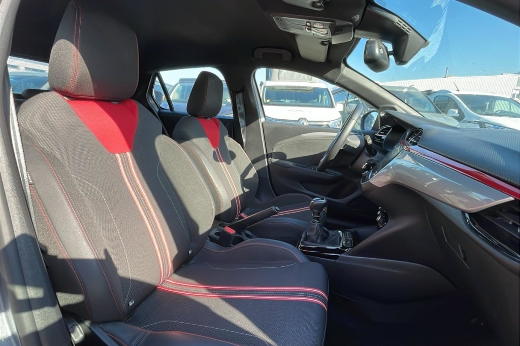 OPEL Corsa 1.2 Turbo 100 ch BVM6 GS Line - ref: 1-376804 - Photo 8